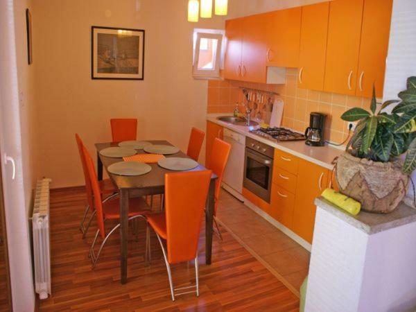Cozy Apartment Ernesto*Good Location*로비니 외부 사진