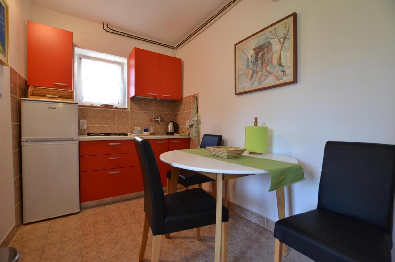 Cozy Apartment Ernesto*Good Location*로비니 외부 사진